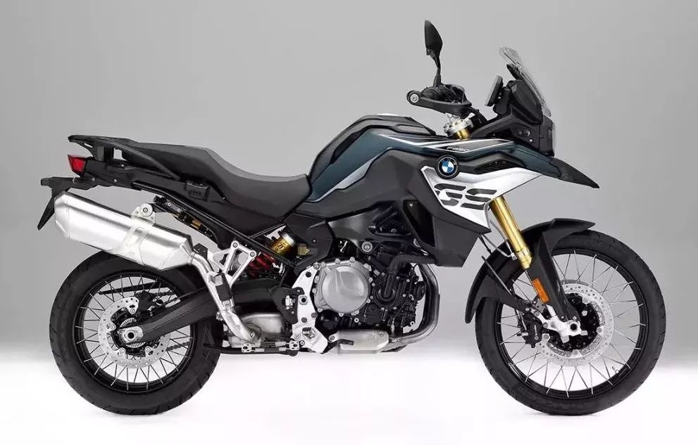 米兰展,宝马亮相隆鑫造的c400gt,f850gs adv等车型